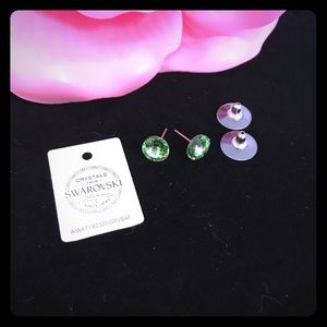 🎀BOGO🎀 Peridot Round Swarovski Crystal Studs